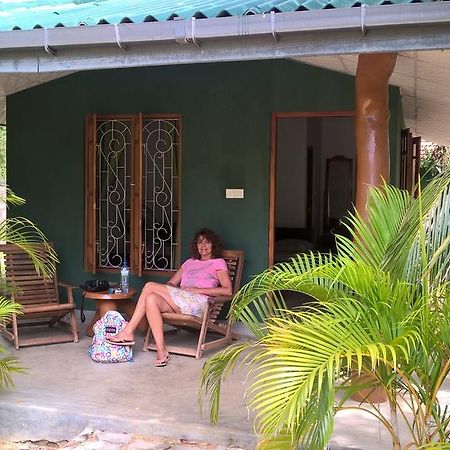 Jc Guest House Kirinda  Exterior foto